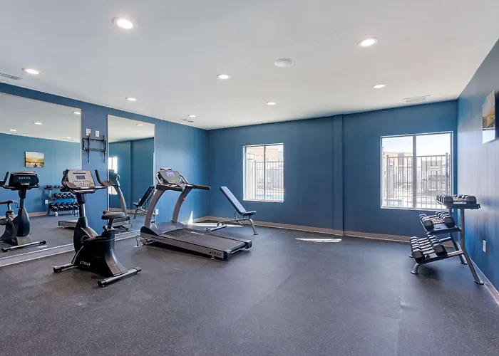 Comfort Inn & Suites Balch Springs - Se Dallas