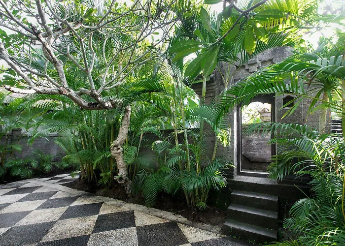 Villa Pantai Karang