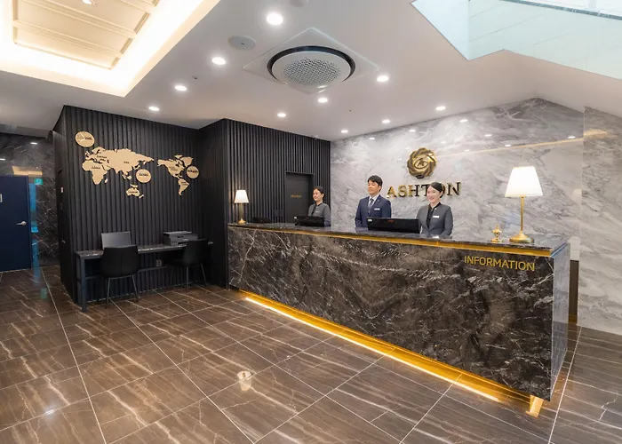 Ashton Hotel