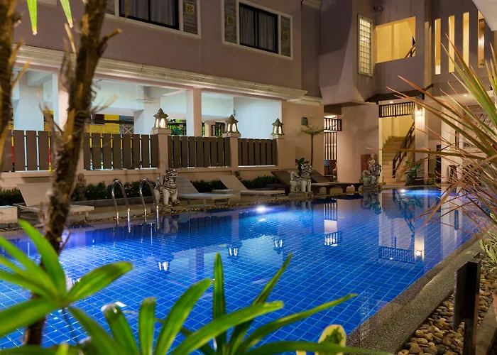Seeka Boutique Resort - Relaxing Stay - Balcony, Pool & Near Beach