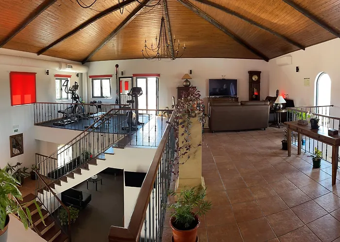 Villa 3 Caparica - Lisbon Gay Beach Resort