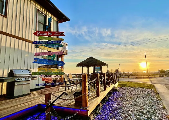 Paradise Inn On The Beach