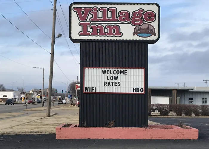 Village Inn Salina
