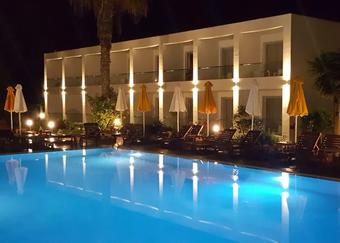 Nasos Hotel & Resort