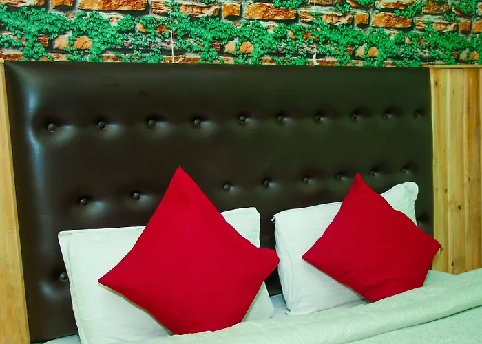 Hotel Happy Home