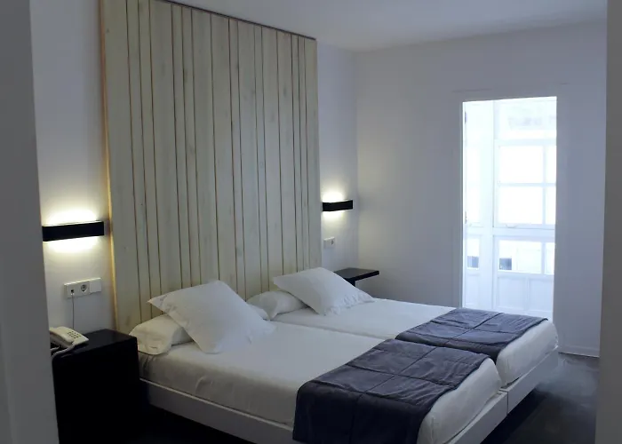 Hotel Lois