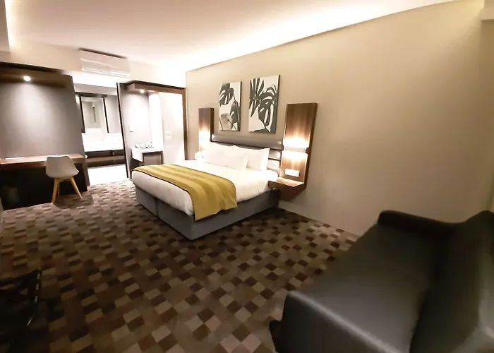 Copperwood Hotel&Conferencing