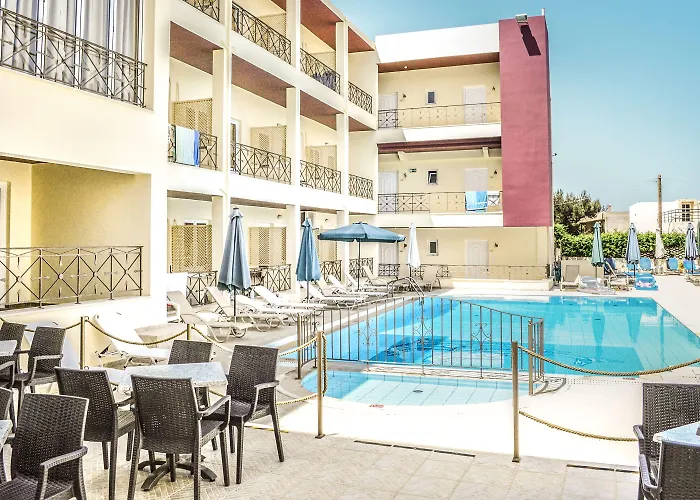Alexandros Hotel