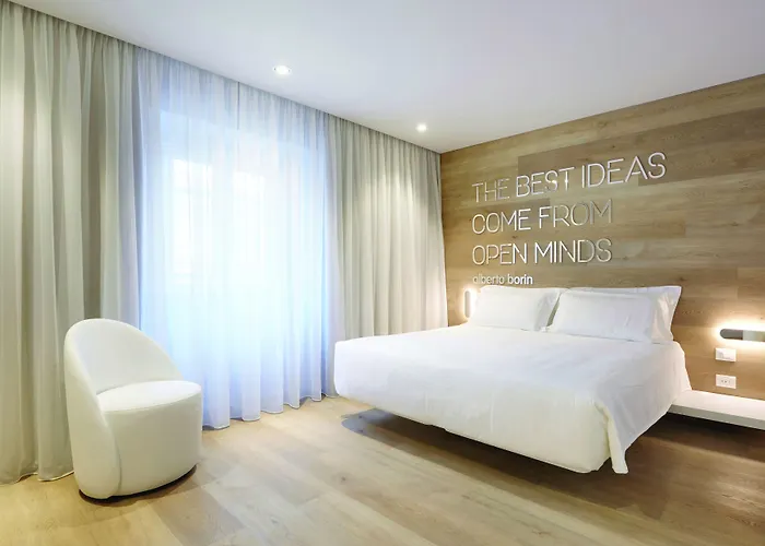 Youme Design Place Hotel