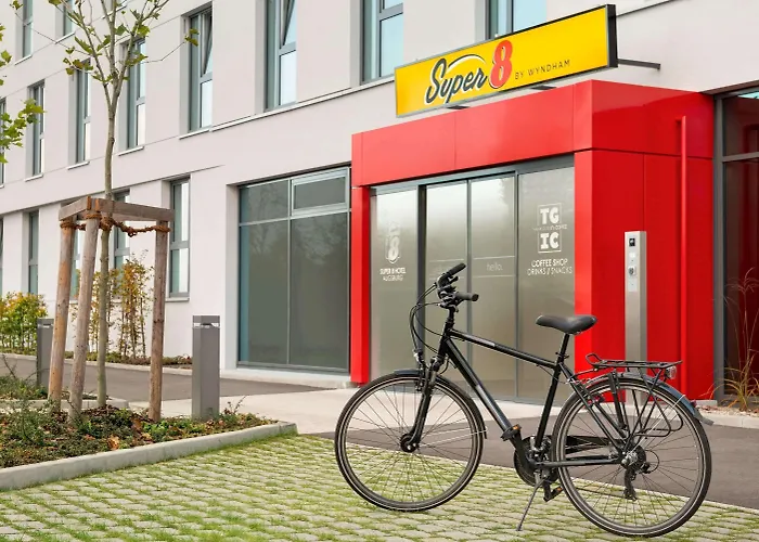 Super 8 By Wyndham Augsburg