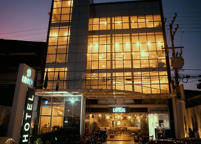 Uno Hotel