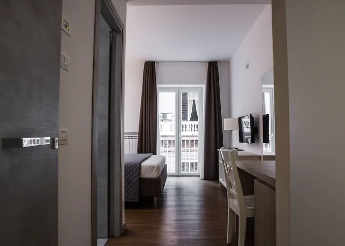 Prestige Rooms Chiaia