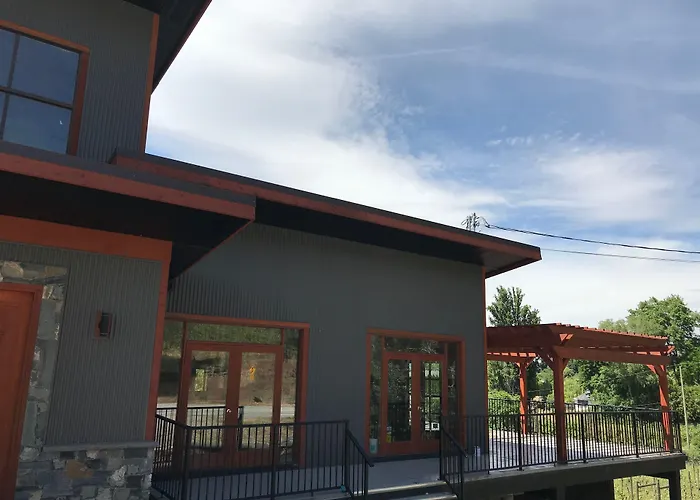 Wesbert Winery & Guest Suites