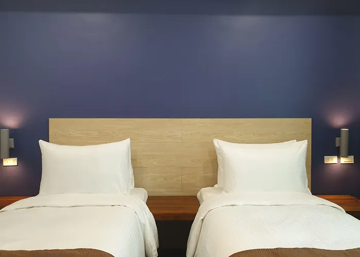 Leez Inn Makati