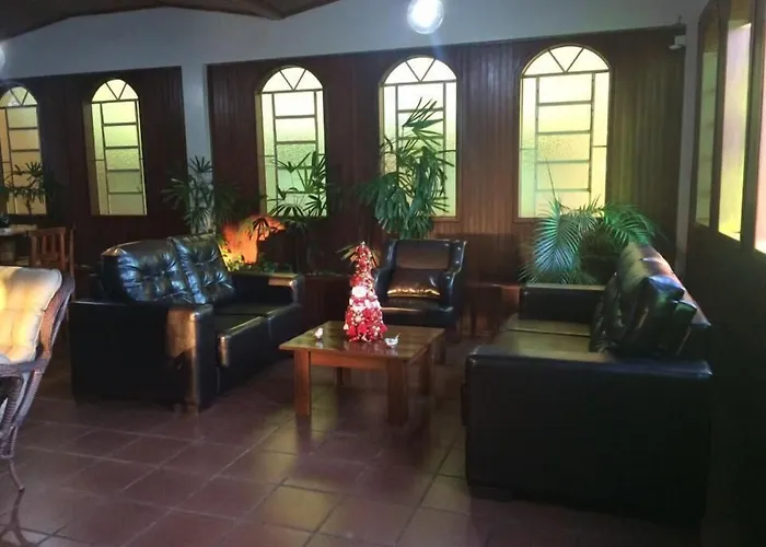 Palotina Palace Hotel