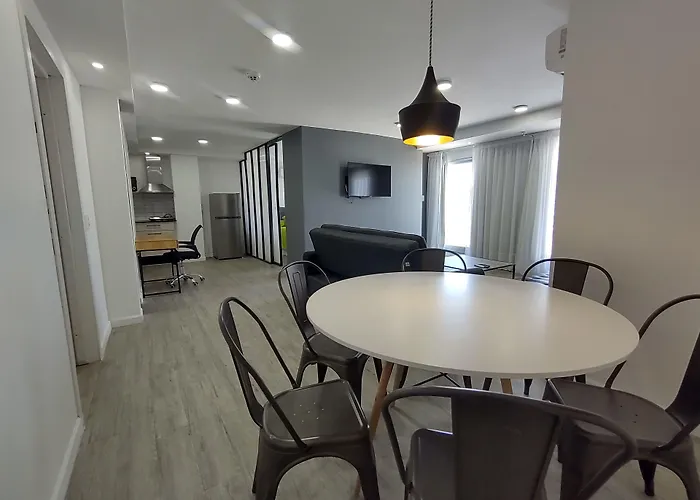 Quijano Hotel - Aparts & Suites
