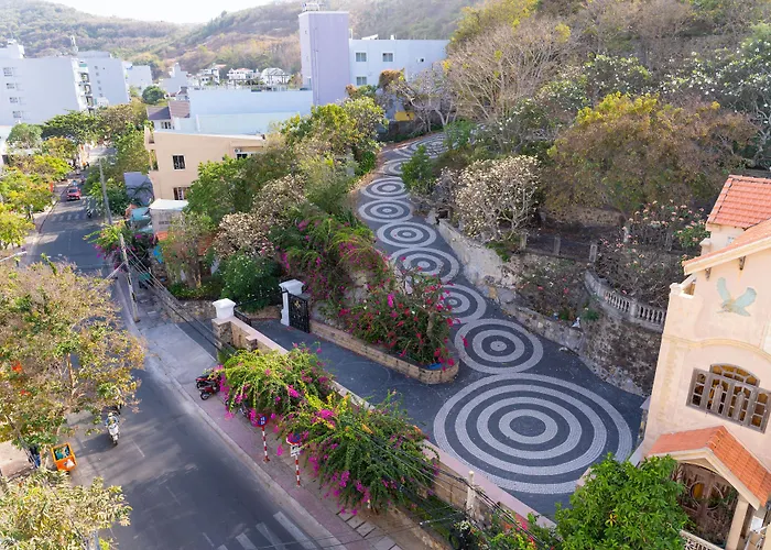 Sun Hill Hotel