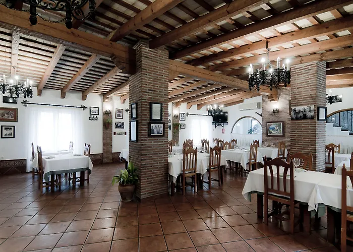 Hotel Restaurante Blanco y Verde