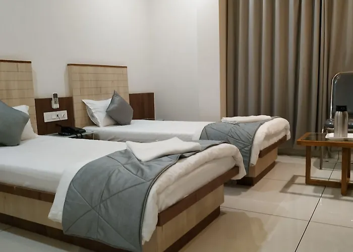 Hotel Satkar Chhatral