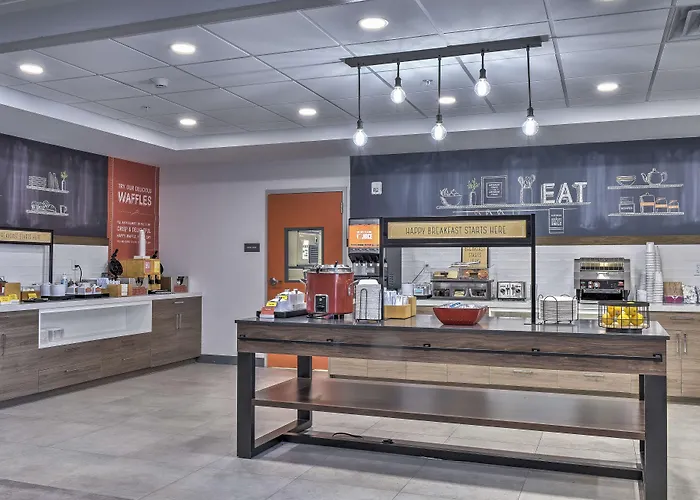 Hampton Inn & Suites Keene