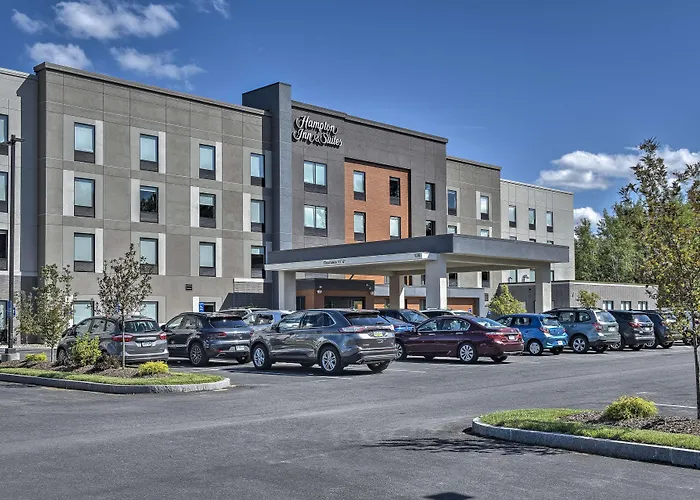 Hampton Inn & Suites Keene