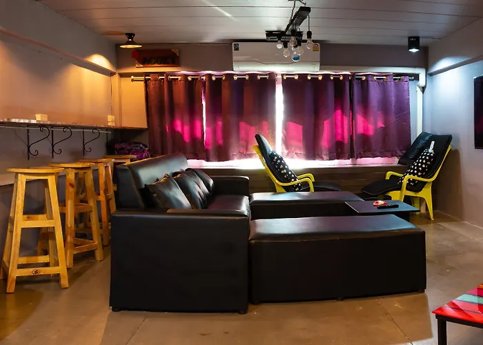 Acozyposhtel