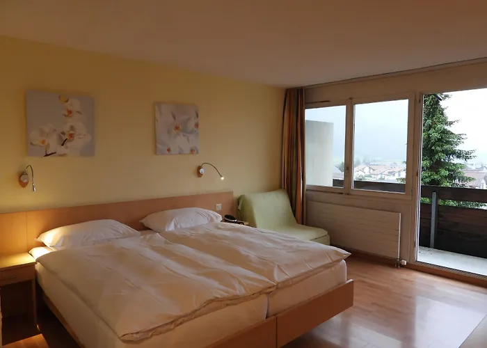 Hotel Sherlock Holmes "Nur 200 M Zur Gondelbahn Hasliberg"