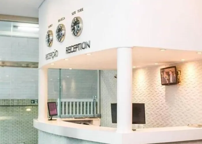 Atlântico Golden Apart Hotel