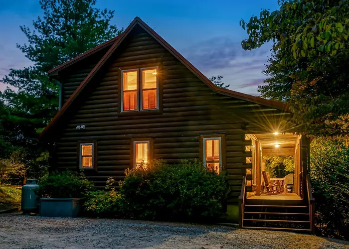 Luxury Cabin 45 Min To Asheville Hot Tub & Fire Pit