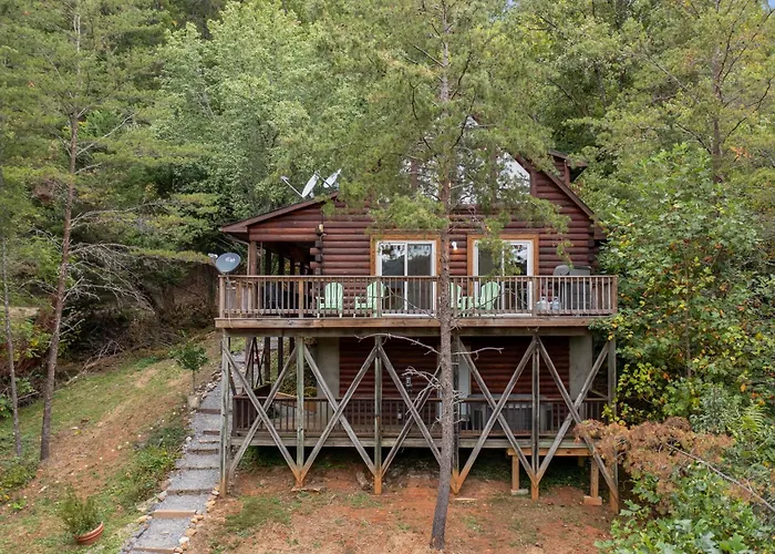 1 Bedroom With A Loft And Hot Tub Cabin 45 Minutes To Asheville