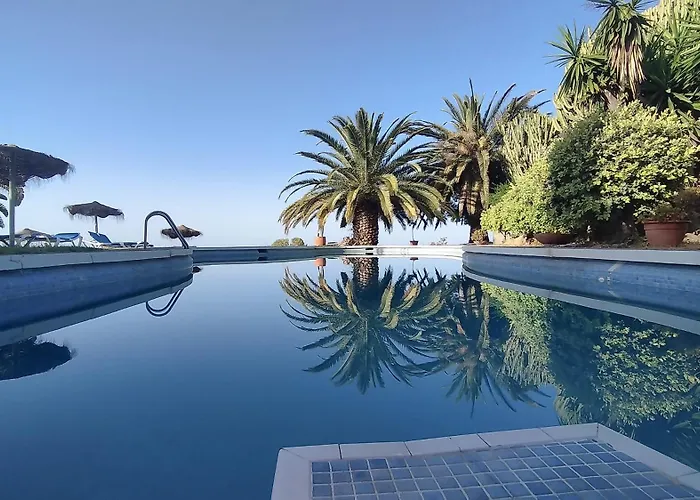 Hotel Cortijo De La Luna