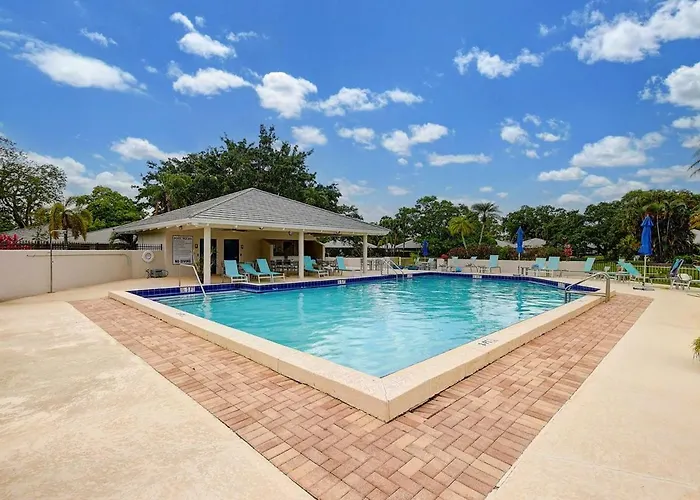 Pga National Getaway Cozy Club Cottage
