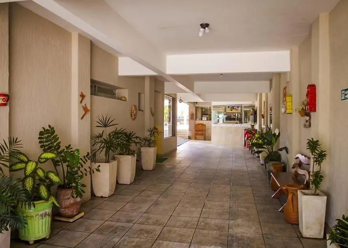 Barbara'S Hotel