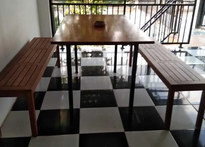 Coconut Hotel