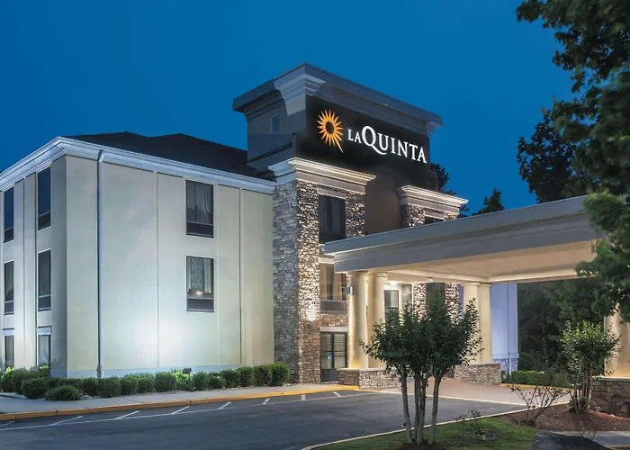 La Quinta Inn & Suites By Wyndham Covington