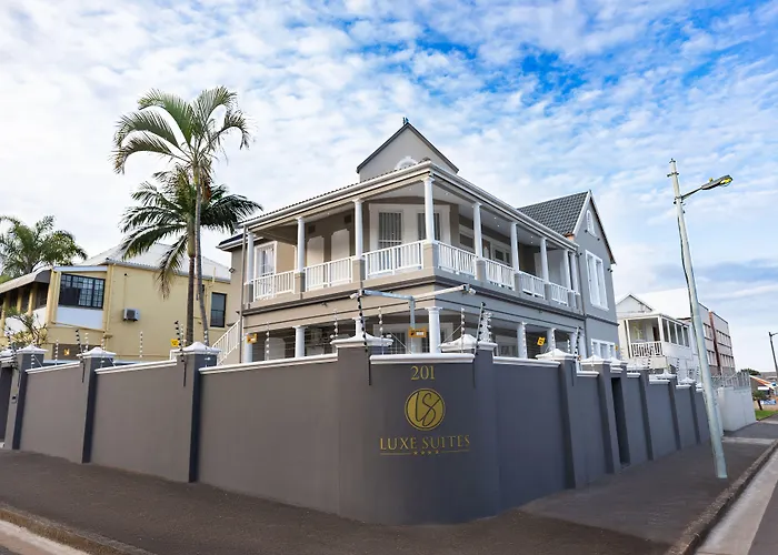 Luxe Suites Boutique Hotel