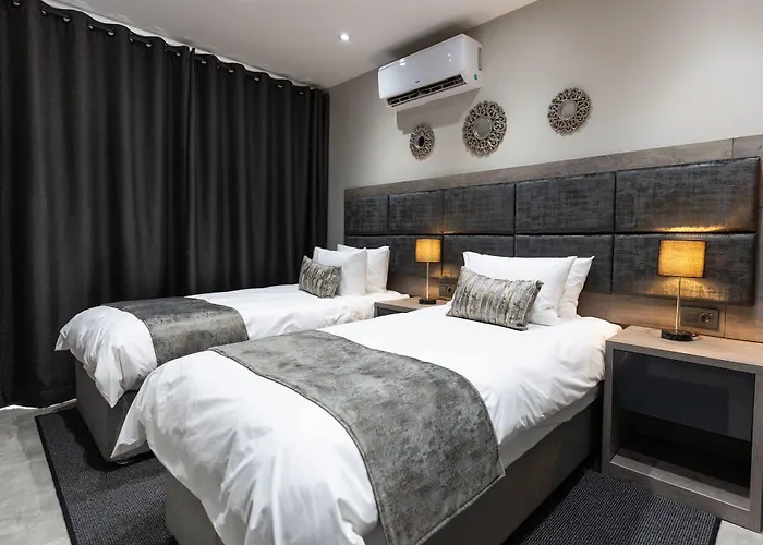 Luxe Suites Boutique Hotel