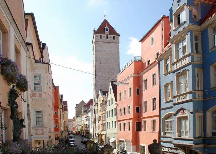 Hotel Orphee - Grosses Haus