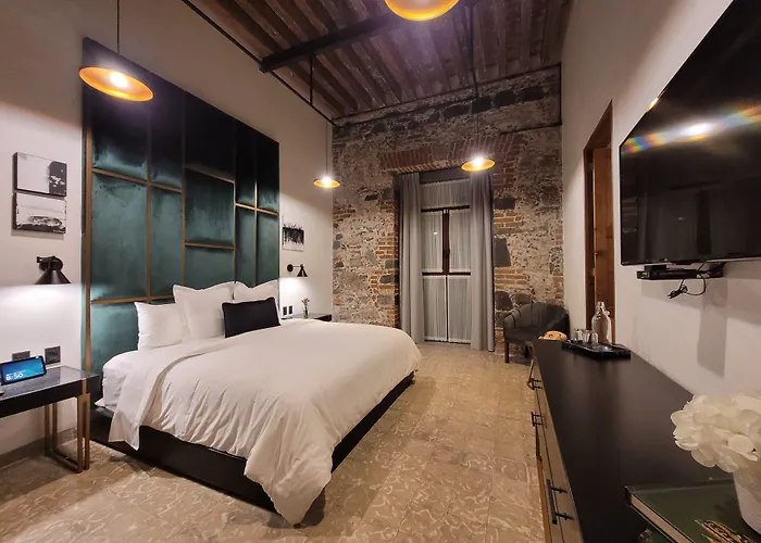 Milo Collection Hotel