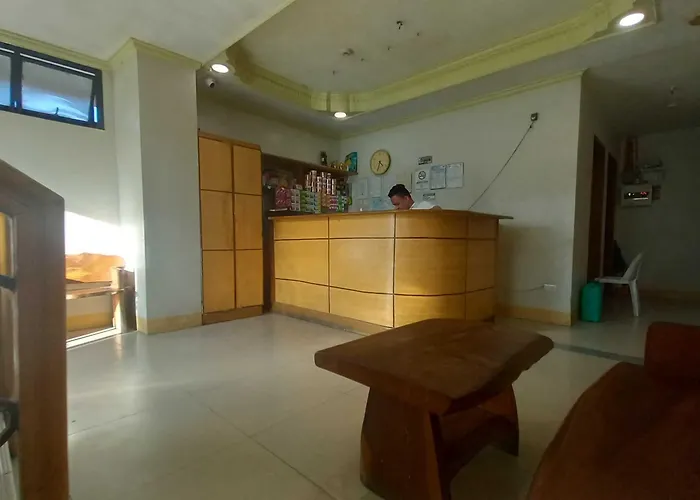 Oyo 1066 Dorotello Apartelle