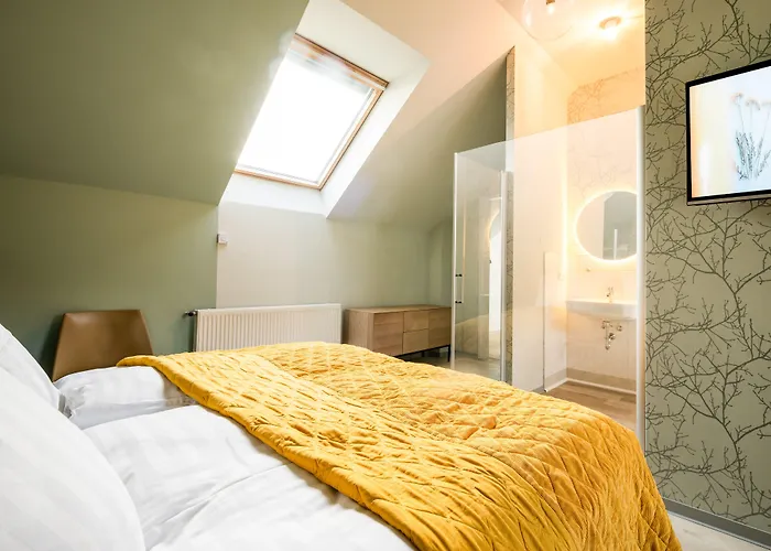 Stuckhotel Fettehenne
