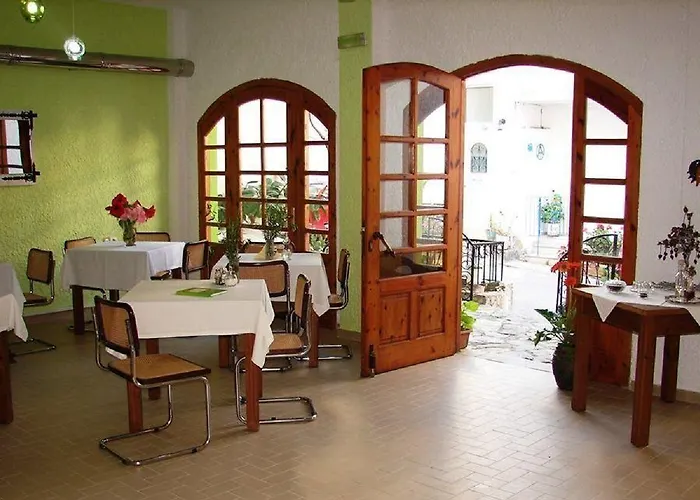 Gioma Hotel
