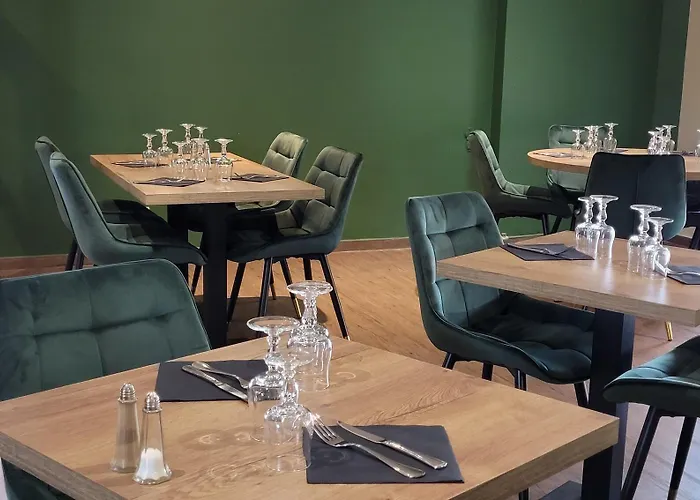 Logis Hotel Restaurant L'Abri
