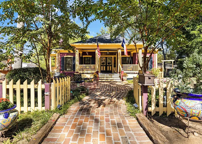 The Steamboat Inn
