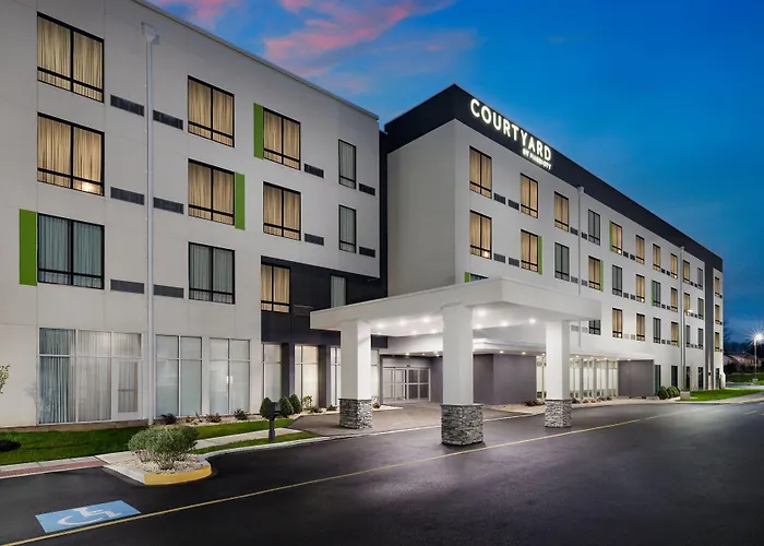 Courtyard By Marriott New Castle