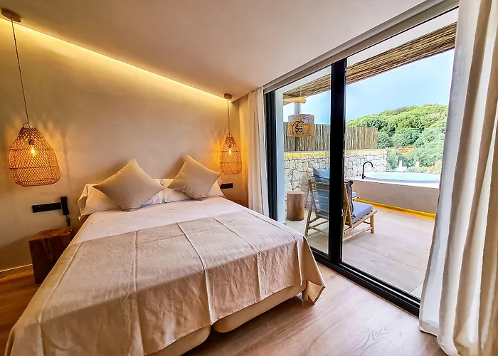 S'Estancia Suites