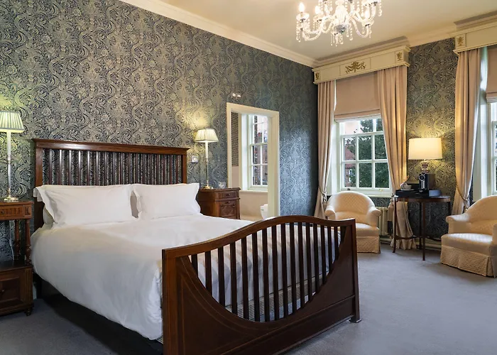 Grays Court Hotel