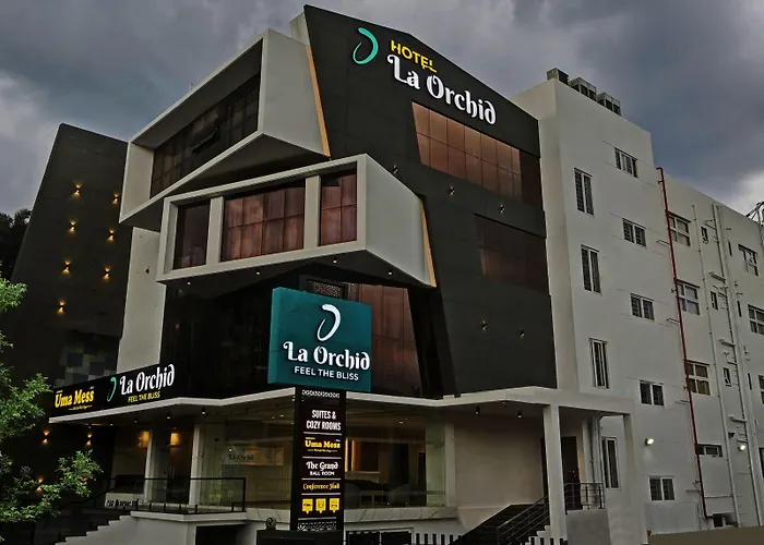 Treebo Premium La Orchid, Near Big Temple Thanjavur