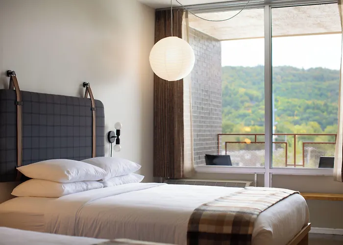 Rhode'S Motor Lodge