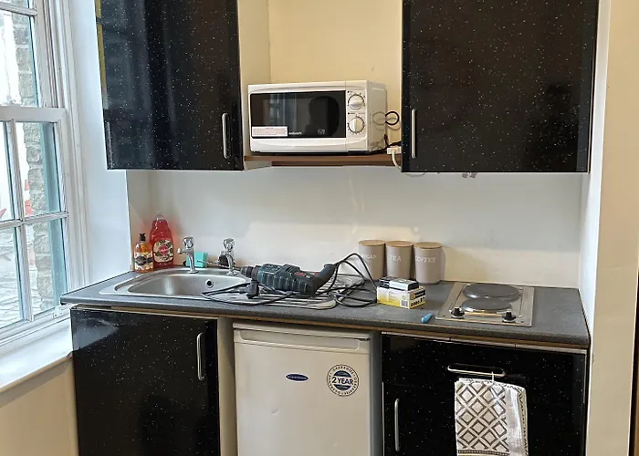 Bv Comfy Budget Studio At Quebec Street Bradford